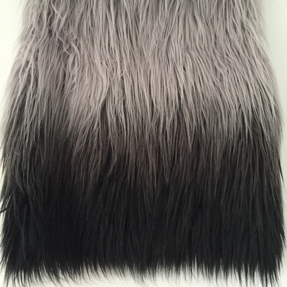 BCBGMAXAZRIA Bonni Ombre Faux Fur Vest - Picture 13 of 16